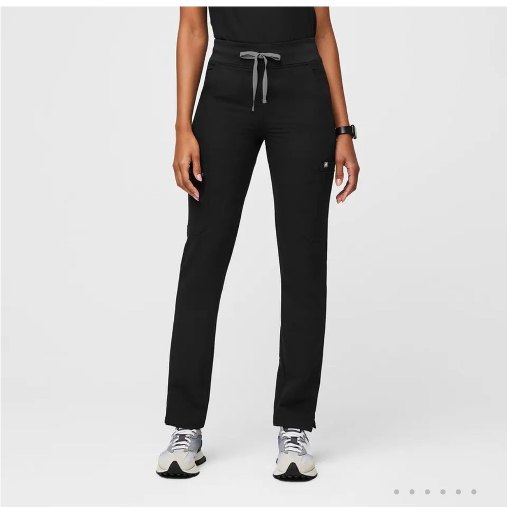 FIGS Yola black scrub pants